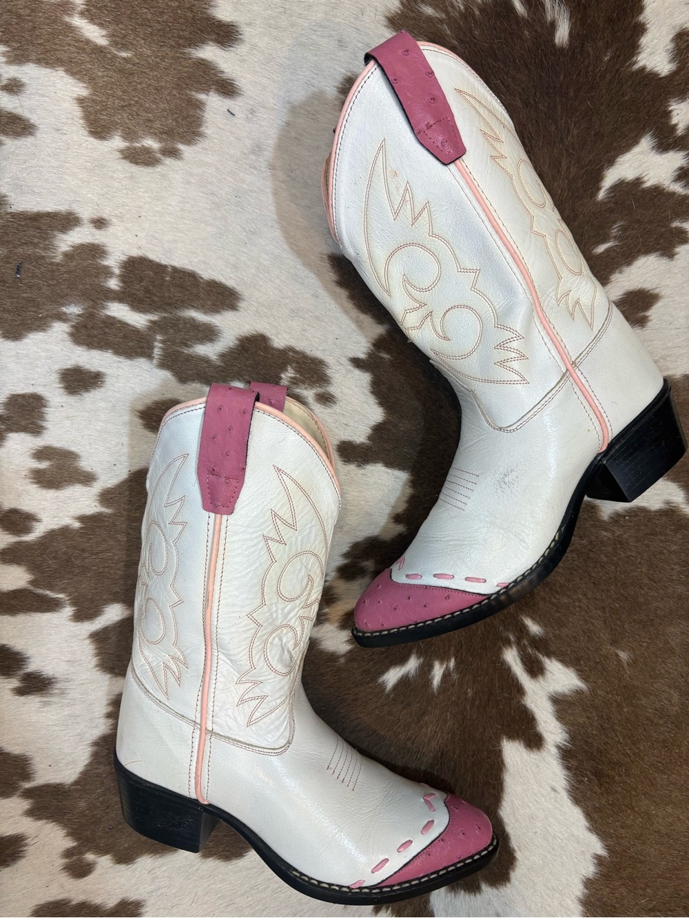 Old West White and Pink Girls' Western Cowboy Boots